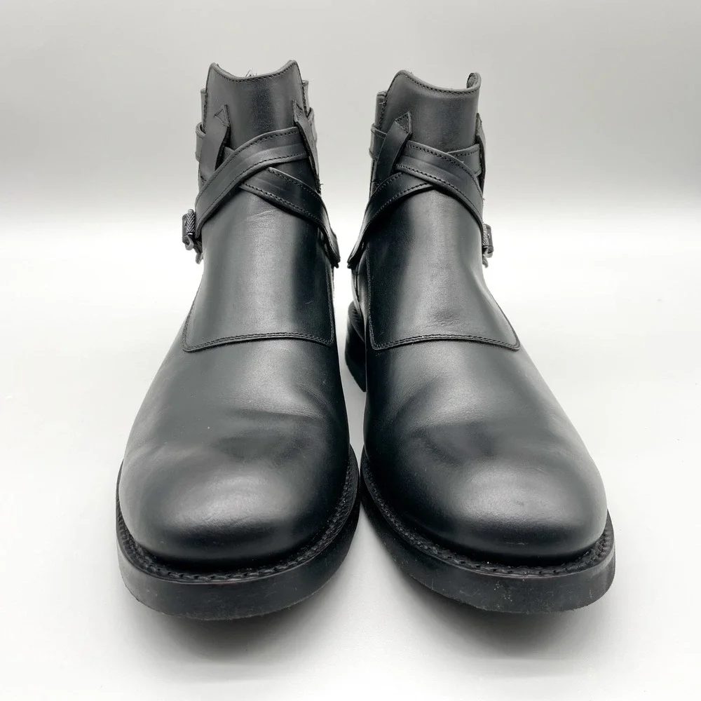 Frye goth punk